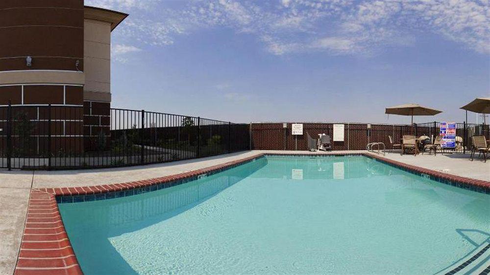 Holiday Inn Express & Suites Dinuba West By Ihg Экстерьер фото