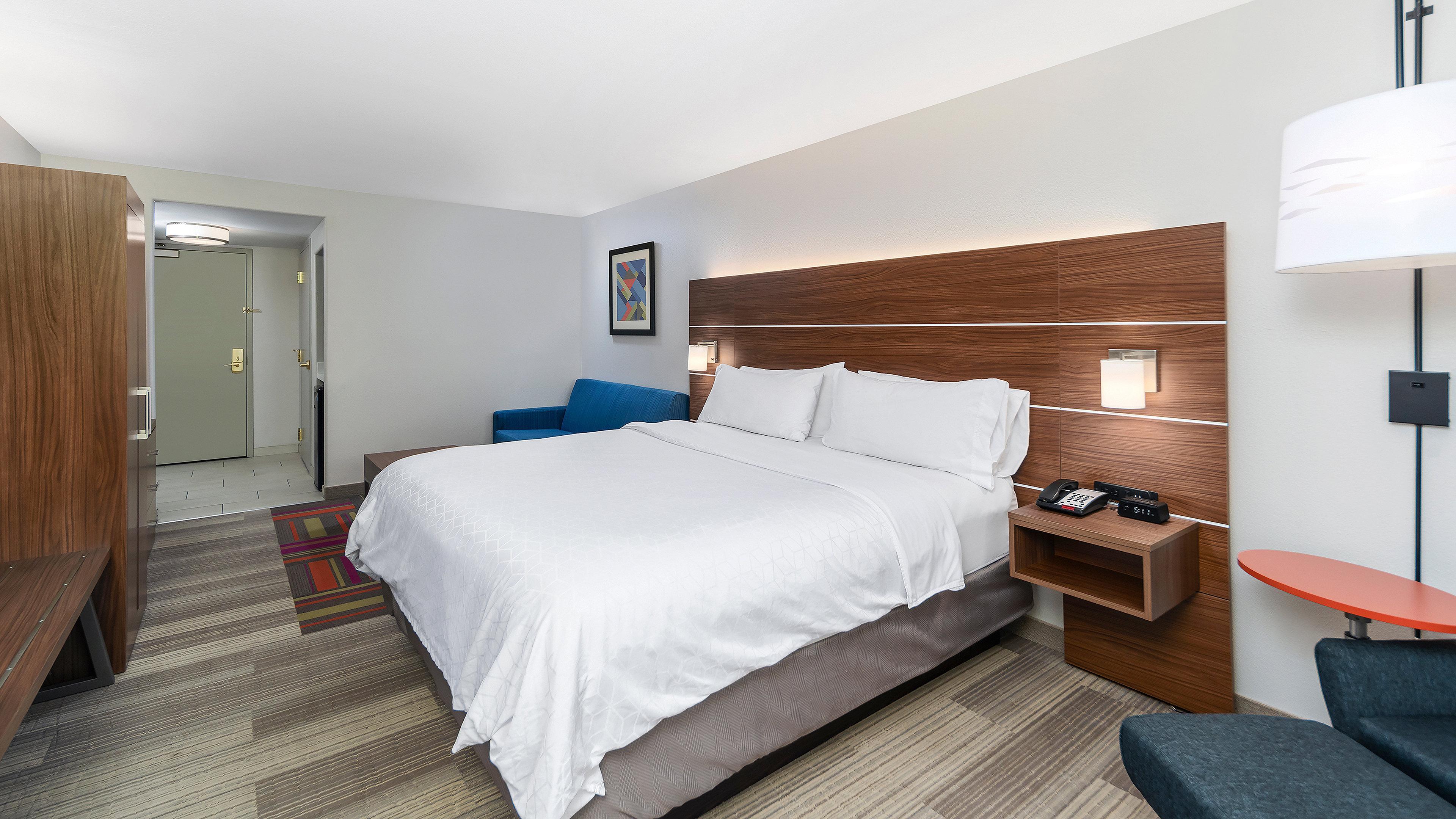 Holiday Inn Express & Suites Dinuba West By Ihg Экстерьер фото