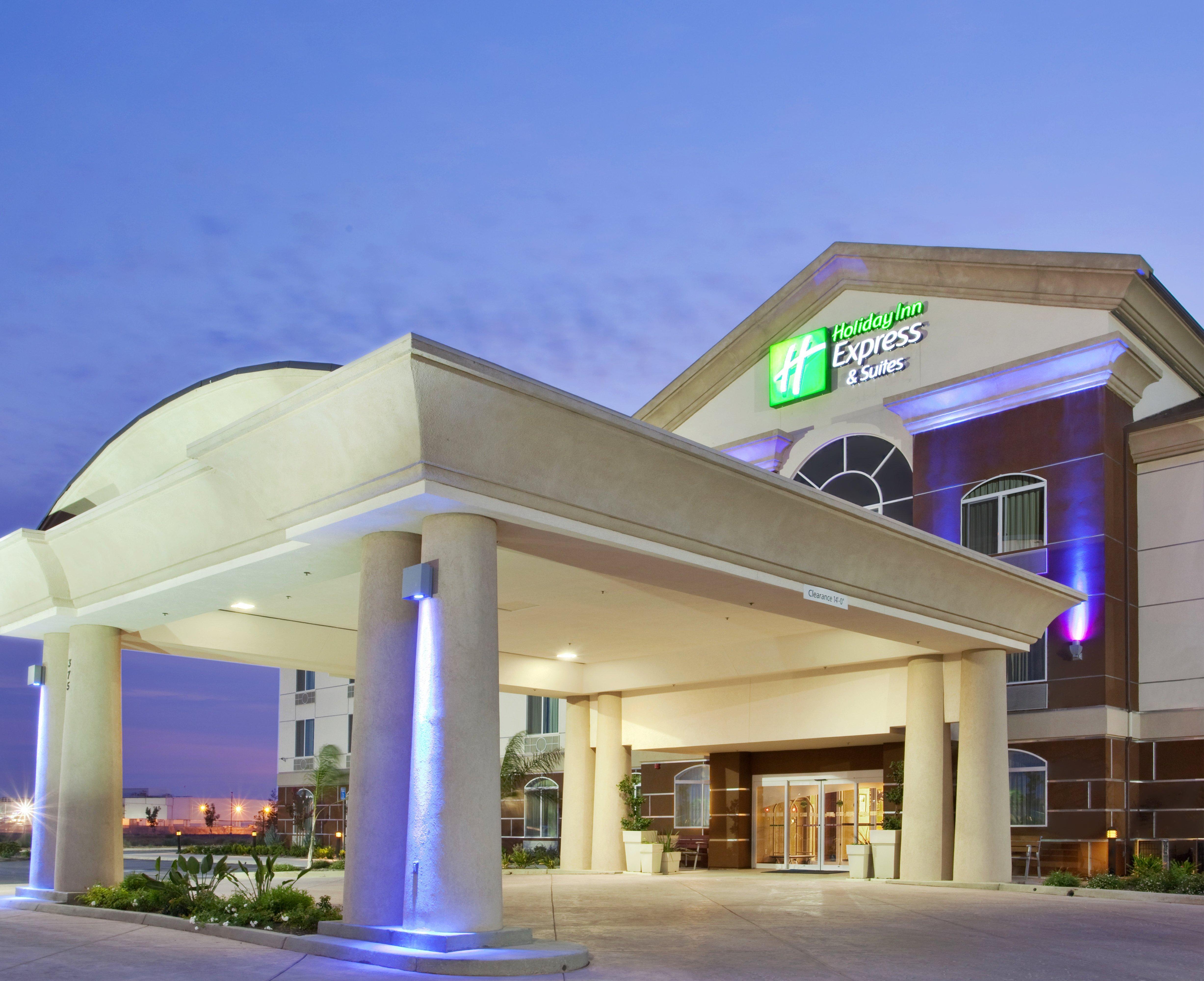 Holiday Inn Express & Suites Dinuba West By Ihg Экстерьер фото